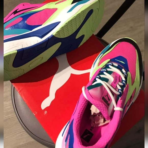 Sold out don't buy thank you - Picture 1 of 5